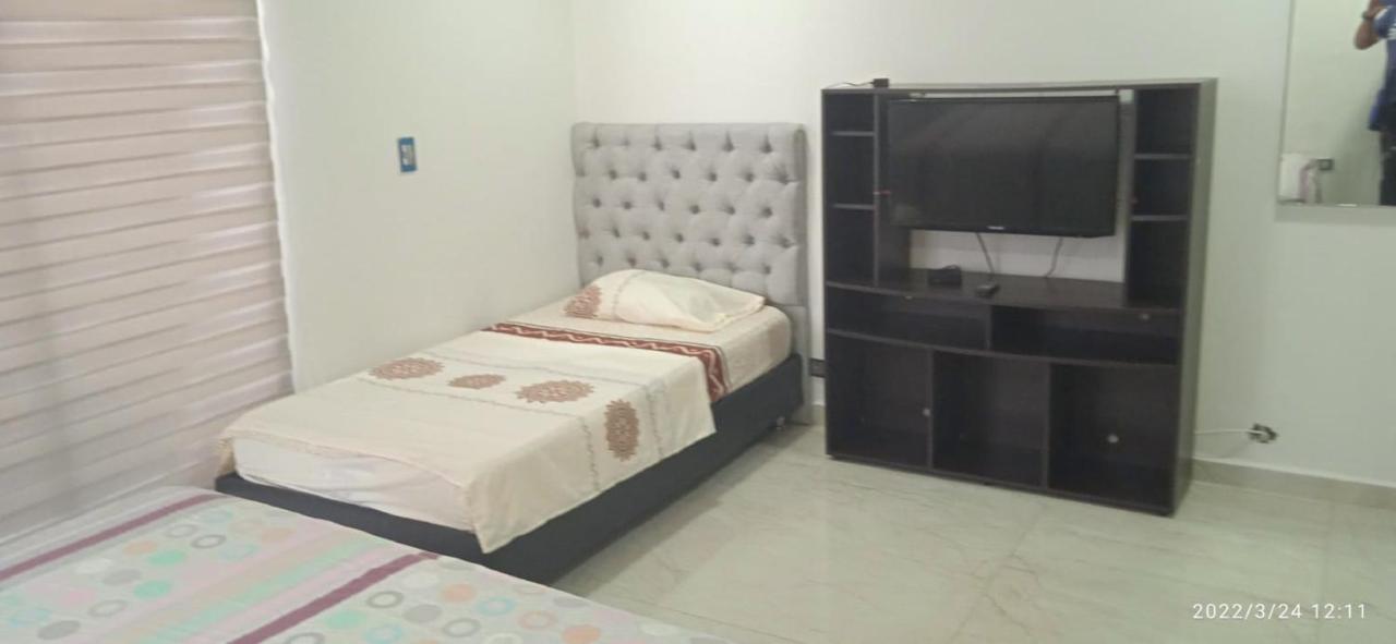 3mr8 Apartamento Duplex En Cerca Al Mar Con Aire Y Wifi